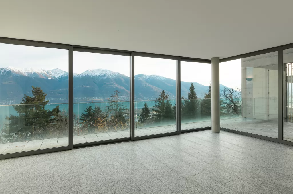 The windows offer a magnificent view of the mountains