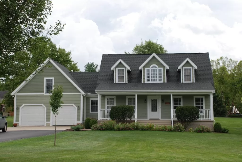 A home boasts new siding installed by a qualified local siding contractor.